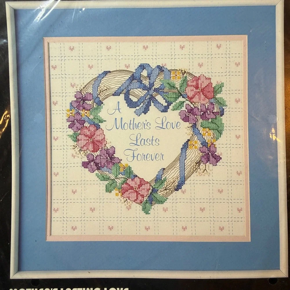 Dimensions Mother's Love Stamped Cross Stitch Kit 3072 Vintage‎ 1987 Floral New